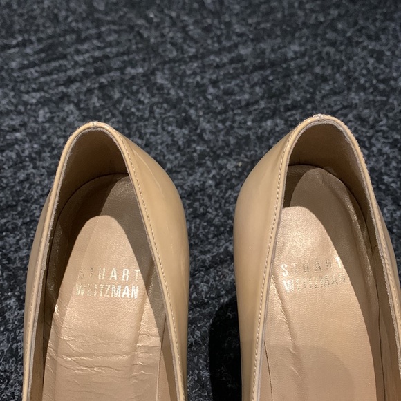 Stuart Weitzman - Picture 2 of 12